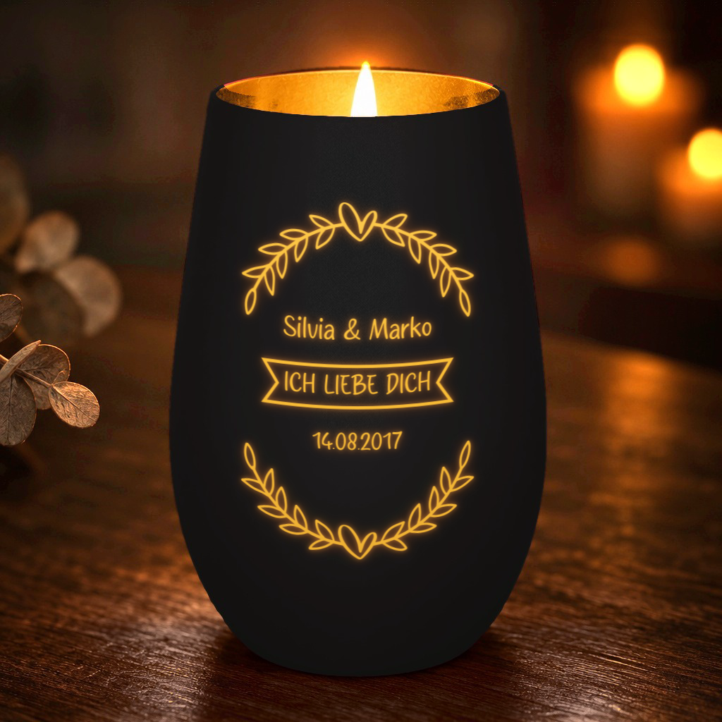 Windlicht „Ich liebe dich“ mit euren Namen – Windlicht Abendtisch – Schwarz/Gold